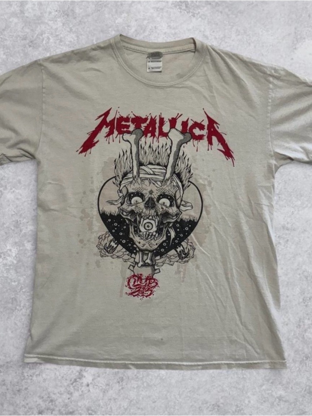 Metallica Graphic Tshirt Men’s Medium White Skull Band Tee